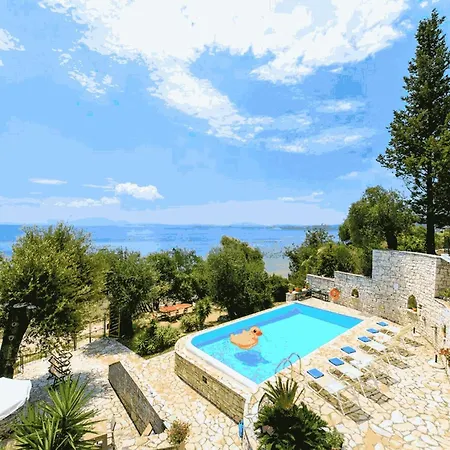Σαλέ Amazing In Nisaki Near The Sea Νησάκι